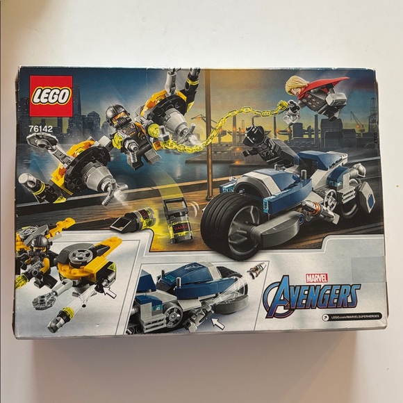 LEGO Marvel Avengers (76142) - Speeder Bike Attack - 226pcs - Black Panther - Picture 4 of 16